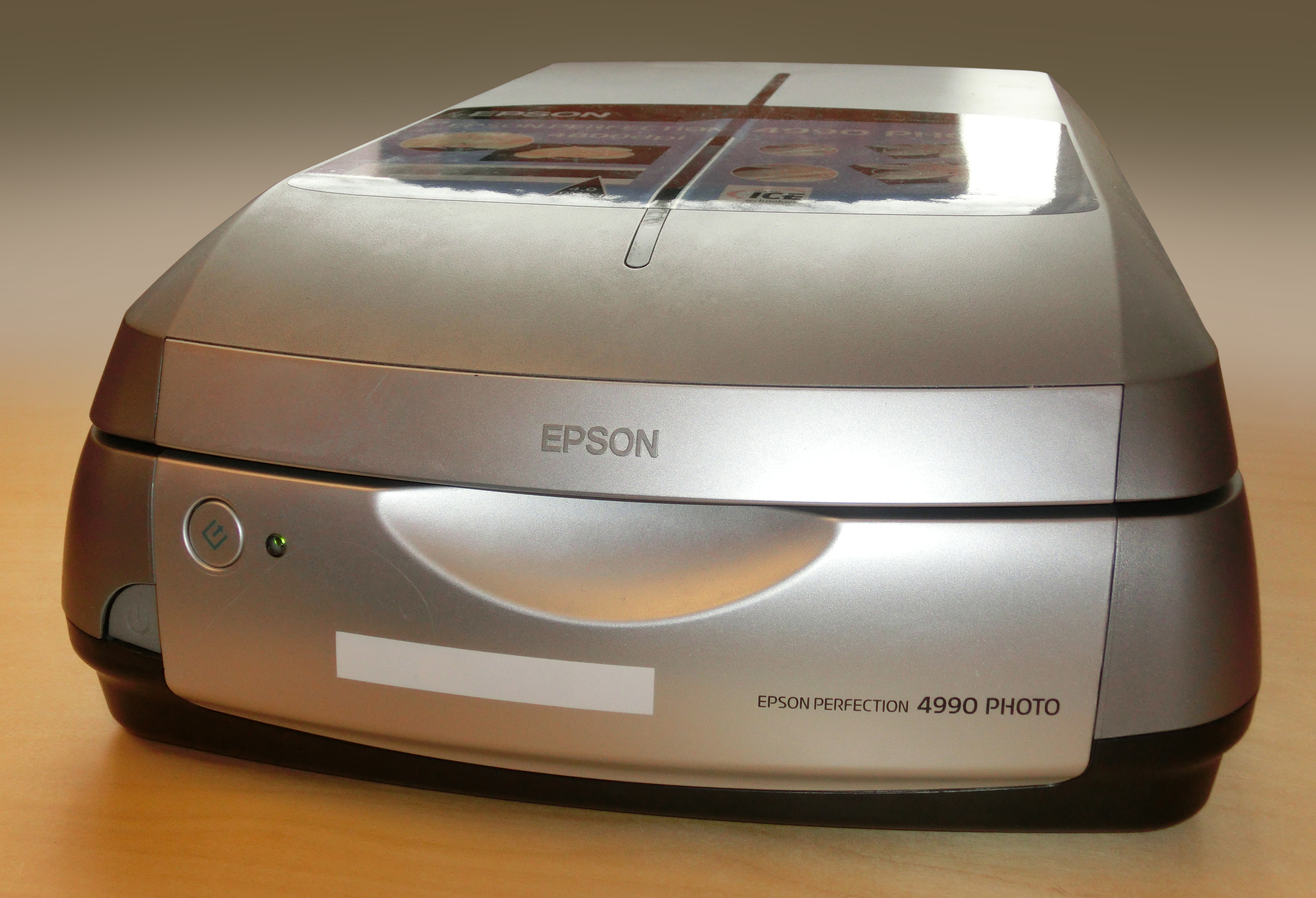 Epson perfection v700 photo scanner
